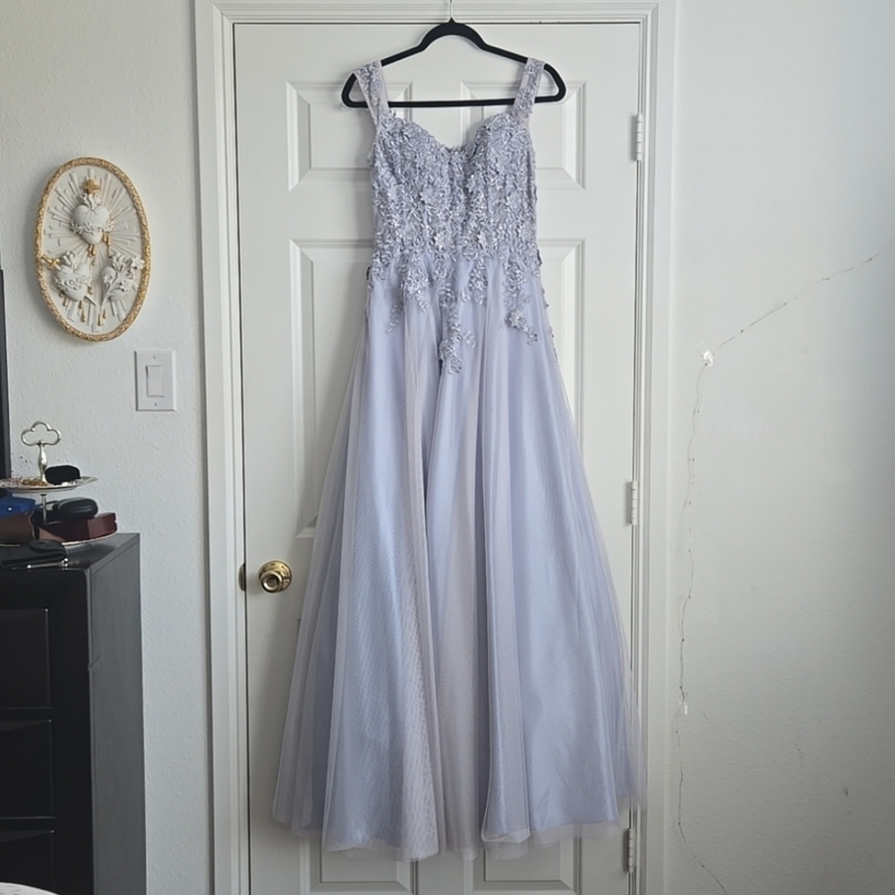 Elegant Lavender Gown with Lace Details